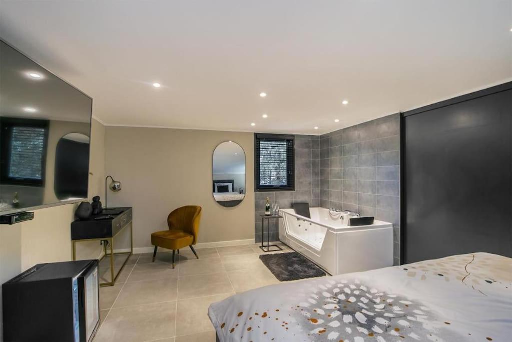 Relaxed Luxe "Boszichthuisje" Met Jacuzzi Bospark Ijsselheide Hattemerbroek Exteriér fotografie